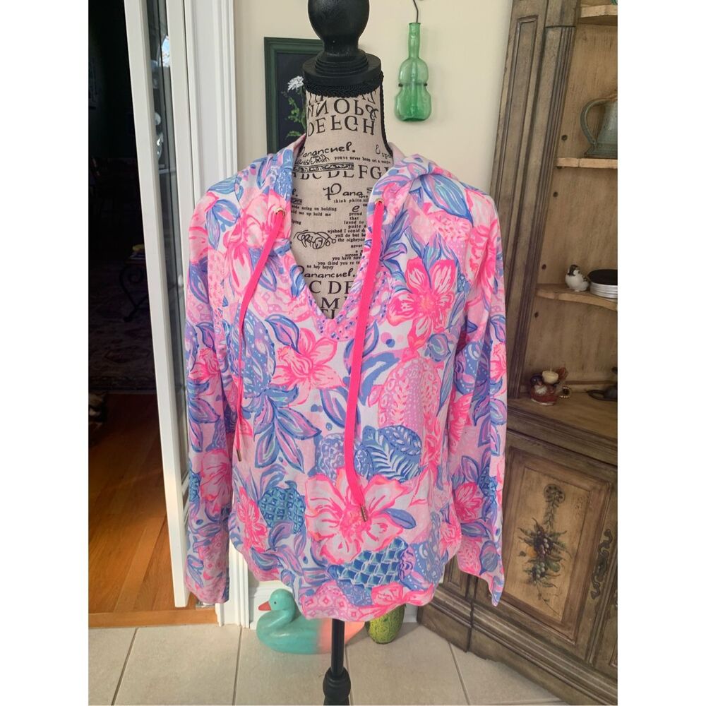 Lilly Pulitzer Kiawah Cropped Hoodie Pink Isle Snappy Turtle Printed Top